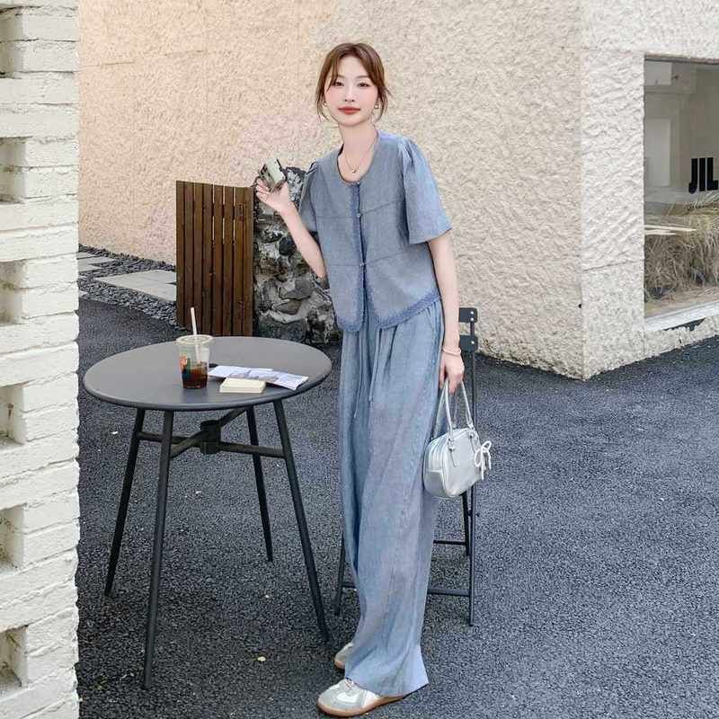 蓝色短袖阔腿裤两件套女夏季今年流行高级感大方得体穿搭一整套装