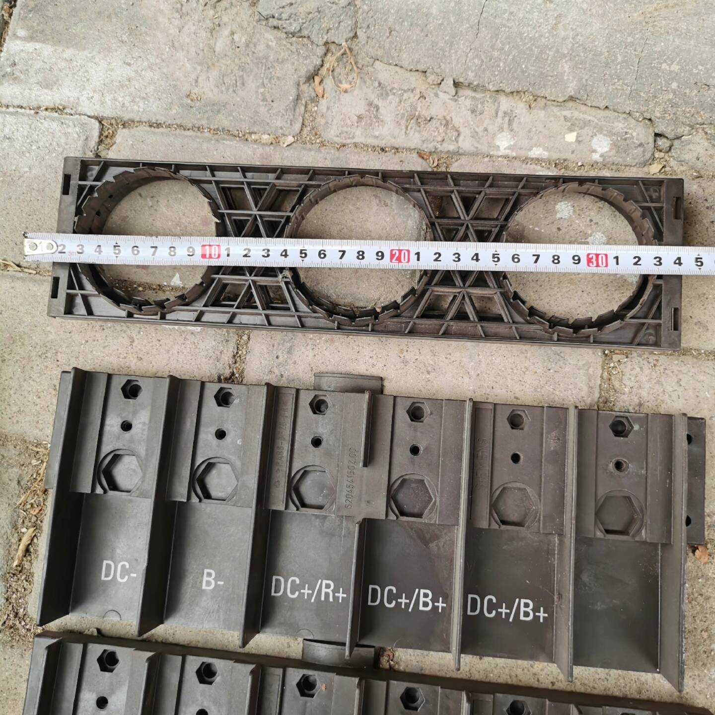 可维修西门子变频器440接线端子塑料端子铜排55-75-90K议价