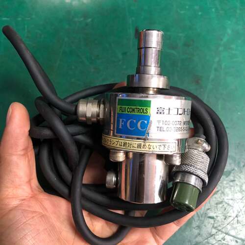 可维修FCC102一0072压力传感器，003R0509议价
