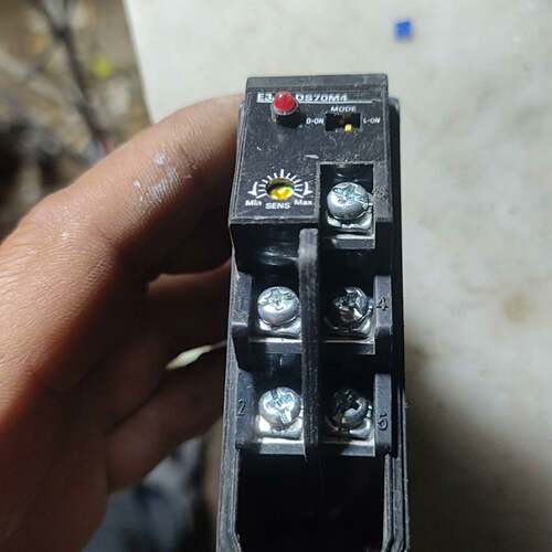 可维修E3JM-DS70M4-G 欧姆龙光电开关，功能完好，实物如议价