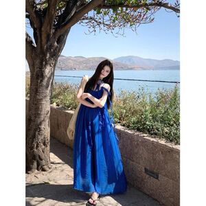 优质小个子质量蓝色感吊带连衣裙子女夏季海边修身收腰绝美长裙子