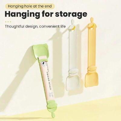 Pet Feed Spoons Food Scoop Cat Strip Squeezer Feeder
