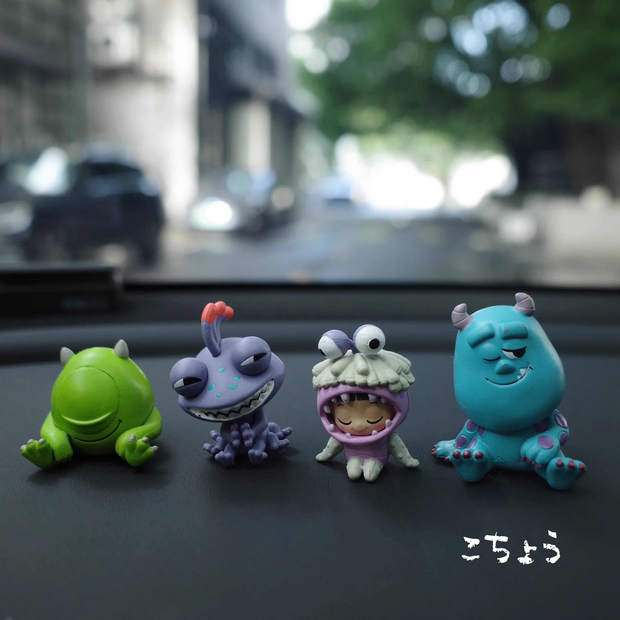 怪兽电力公司毛怪苏利文阿布大眼仔汽车仪表台屏幕显示屏可爱摆件