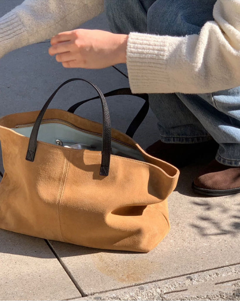 包包女式2025新款秋冬日韩小众高级真皮磨砂牛皮单肩斜挎托特包