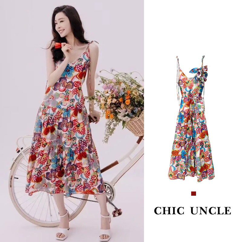宋轶同款复古碎花吊带连衣裙女夏季仙气沙滩裙高级感海边度假长裙