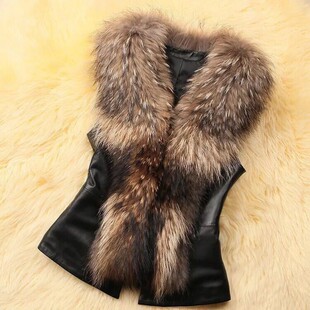 Large fur collar patchwork women's vest   大毛领拼接女士马甲