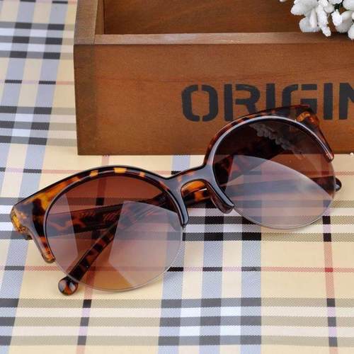 Fashion Brand Designer Cat Eye Women Sunglasses Oversized Su