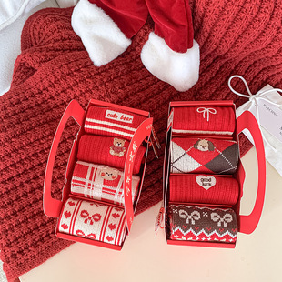 26可爱新品款年小熊喜庆本命年卡通礼盒装女中筒红色袜子一盒4双