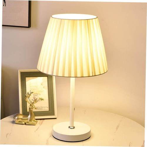 Warm Bedroom Bedside Lamp Eye Protection Romantic Table Lamp