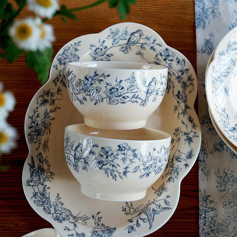 French medieval blue floral ceramic dessert Western dish