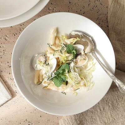 8 "Salad Bowl Pure White Deep Bowl Ceramic Bowl Wholesa