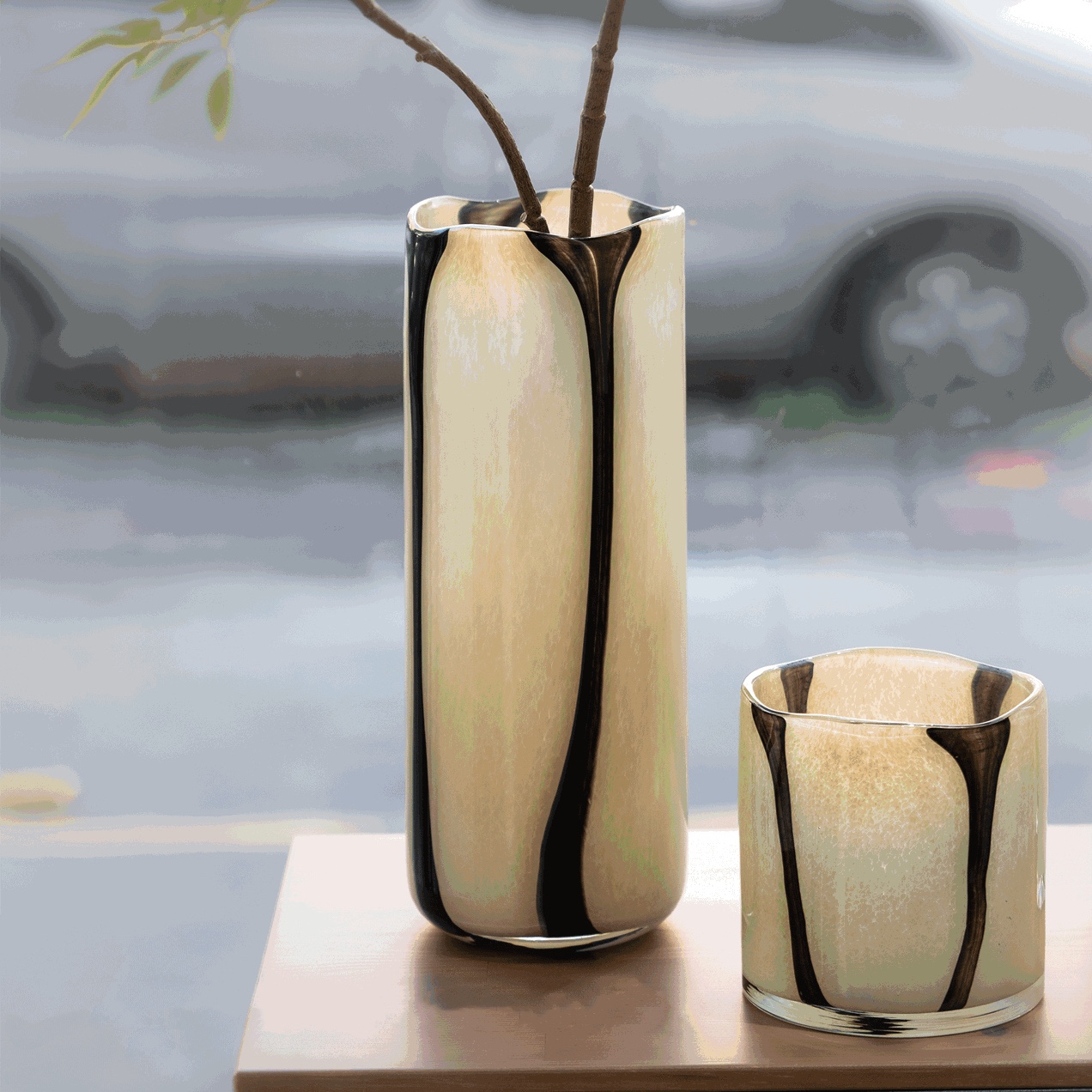 中古风高级玉系奶油花瓶植物水培琉璃花器奶茶色直筒玻璃瓶蜡烛杯