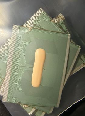 SW99011-C2LR全新原型号切片液晶显示模块COF