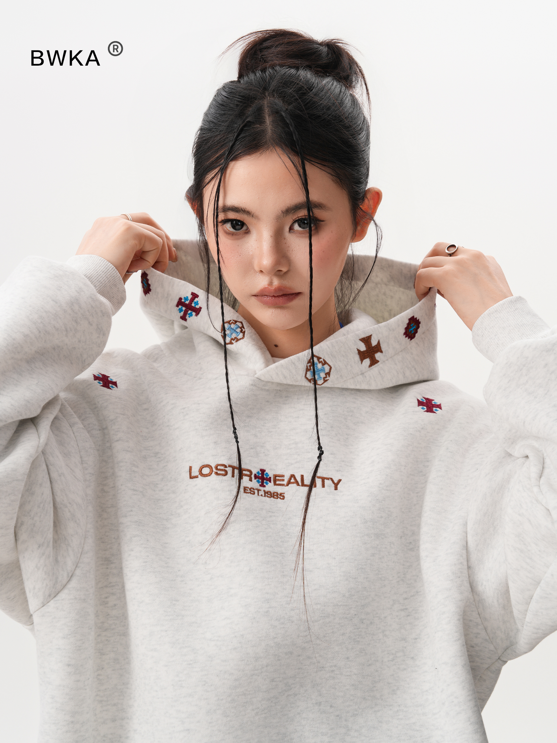 Heavyweight Ethnic Style Embroidered Hooded Sweatshirt for Women and Men, Autumn Trendy High Street Design Versatile Casual Hoodie