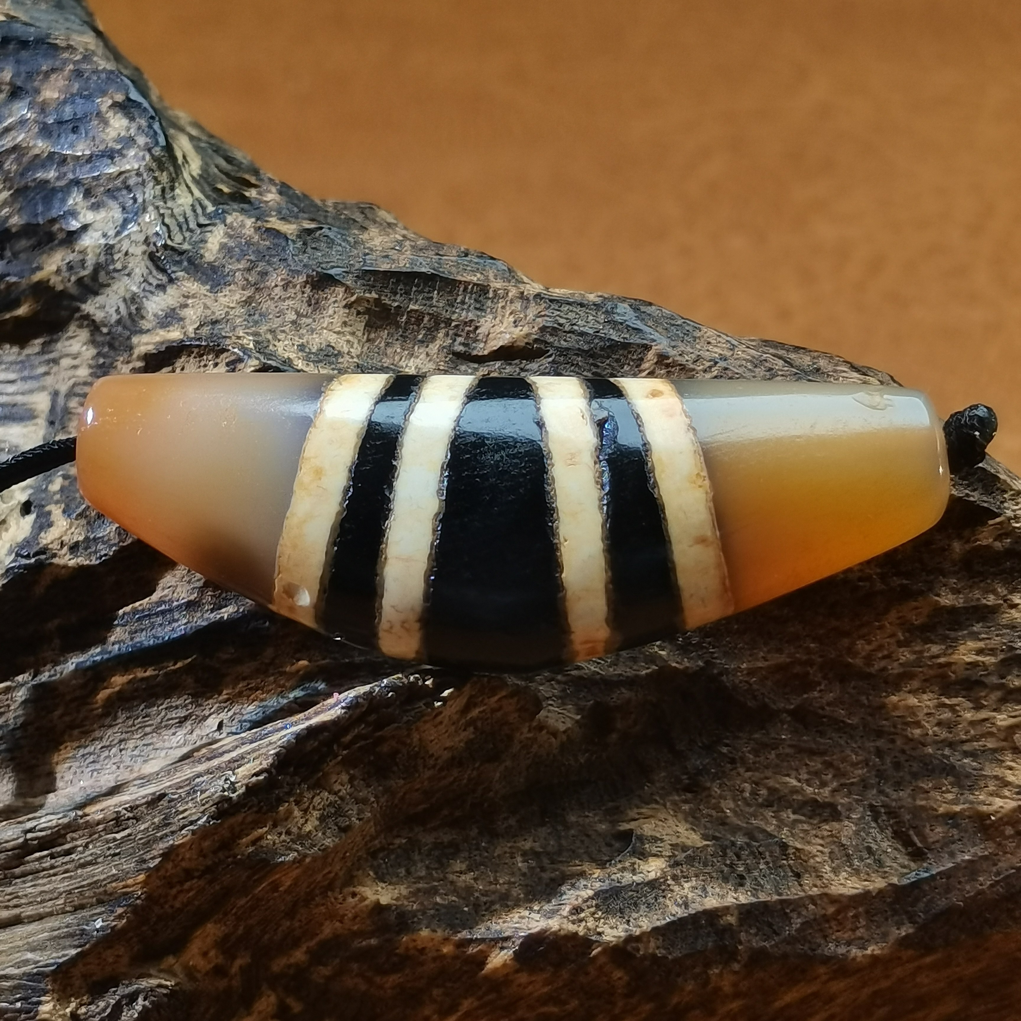 藏地流转老料沧桑尼泊尔三色七线牛角珠玛瑙玉髓珠藏式锁骨链配饰