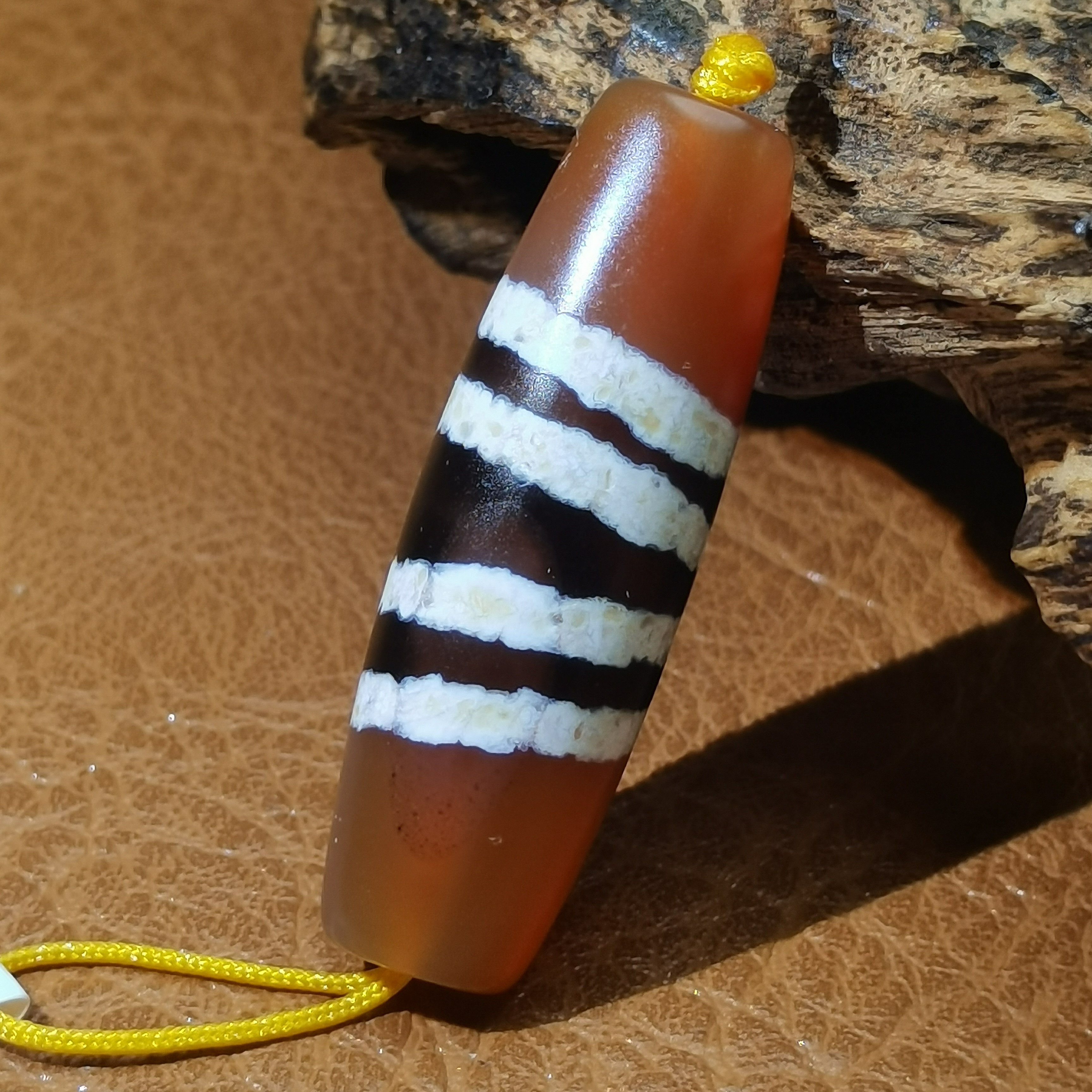 早期藏区流转油润扎实尼泊尔三色七线线珠玛瑙玉髓珠藏风项链配饰