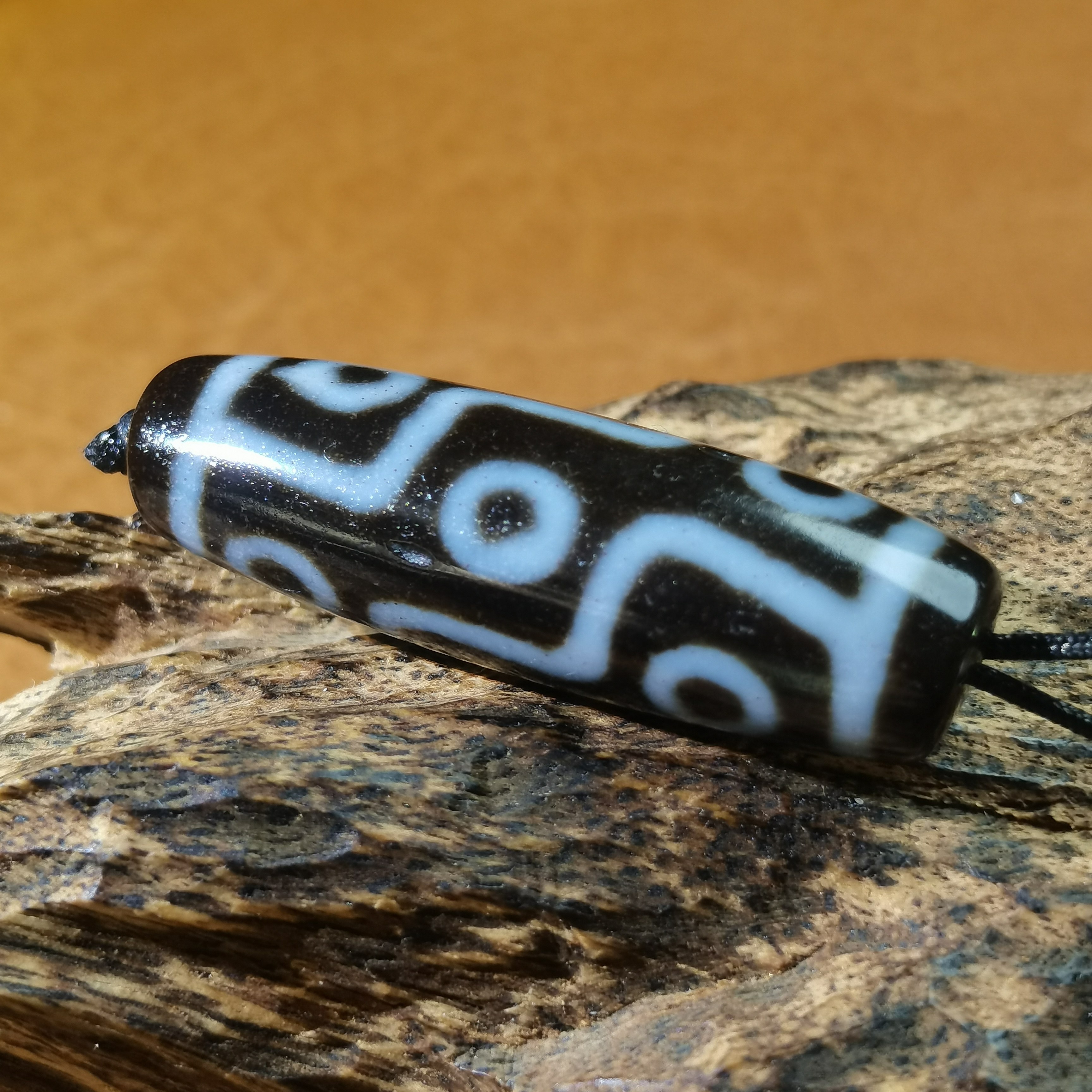 藏传老料紫罗兰九眼珠风化细腻油糯包浆玛瑙玉髓珠藏风项链配饰,珠宝/钻石/翡翠,DIY配件,淘宝优惠券,粉丝福利购,淘宝优惠卷