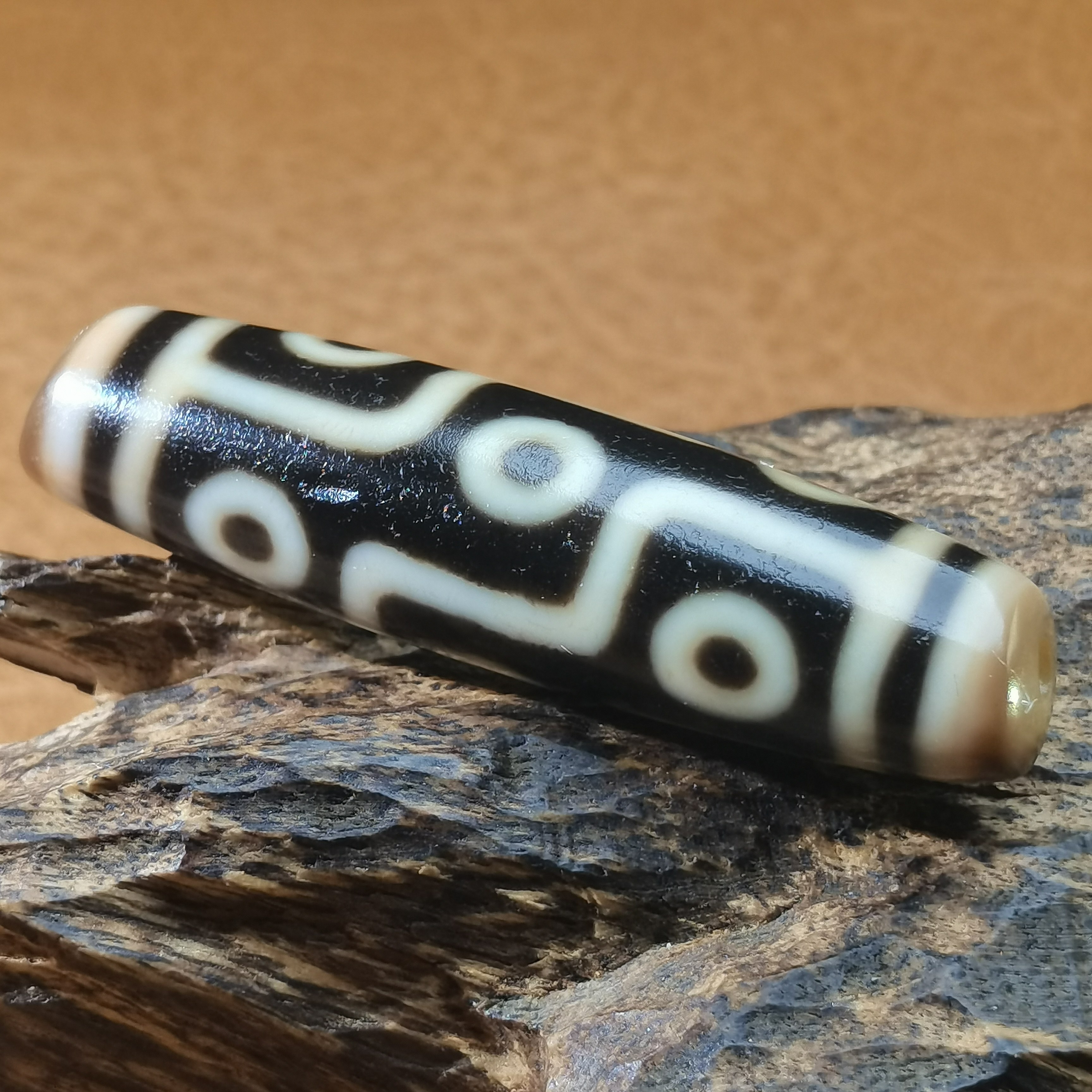藏区流转皮壳包浆折线九眼天珠油润扎实玛瑙玉髓珠藏式锁骨链配饰