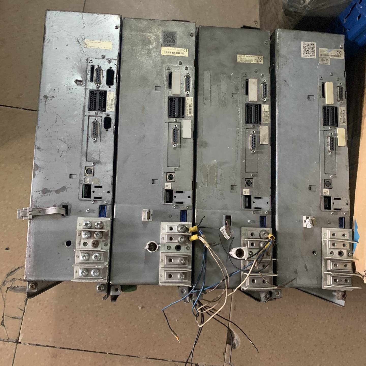 [议价]力士乐驱动器 HCS03.1E-W0070-A-05-NPB