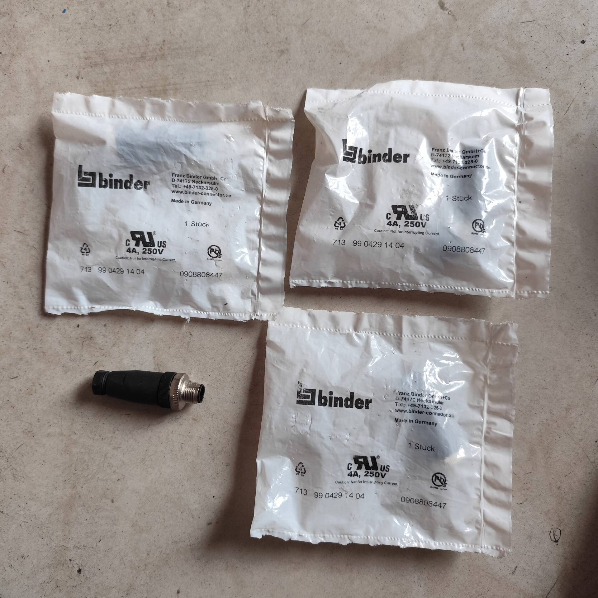 [议价]德国binder宾得D-74172连接器，全新，4A 2