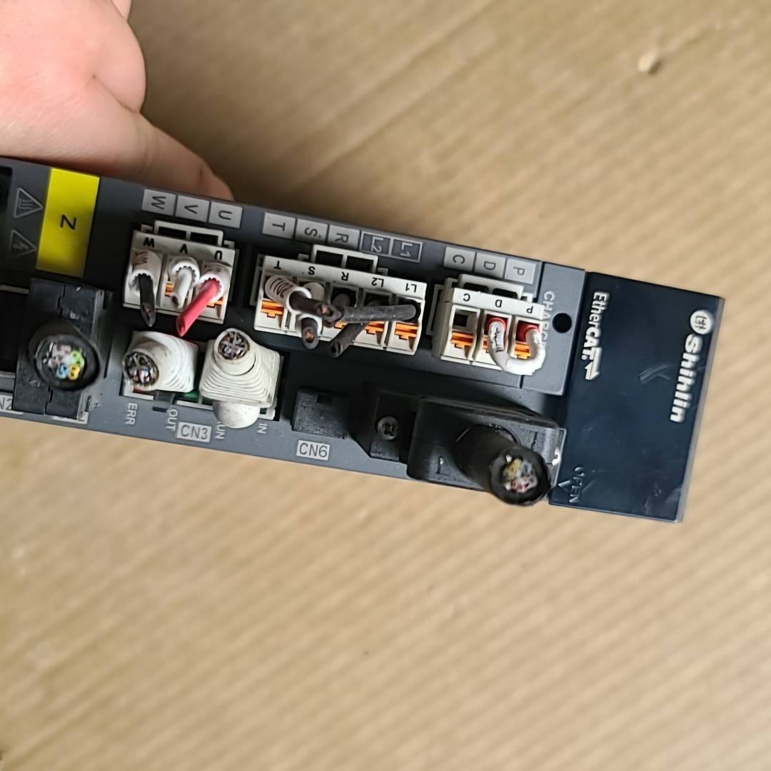 [议价]士林400w驱动器 SDP-040E2C