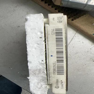 [议价]FP75R07N2E4     FP50R07N2E