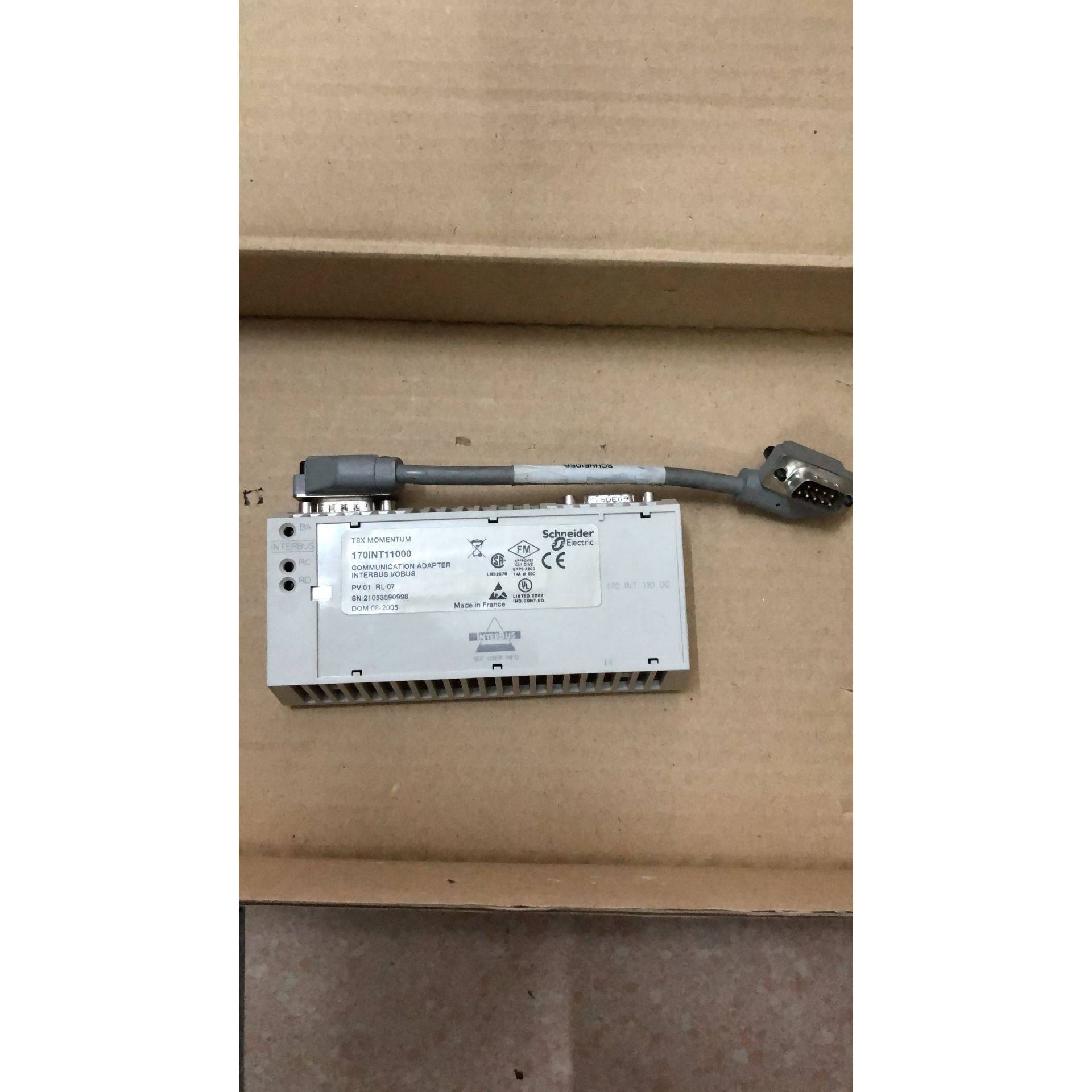 [议价]全新 Schneider  170INT11000 实物拍摄 *