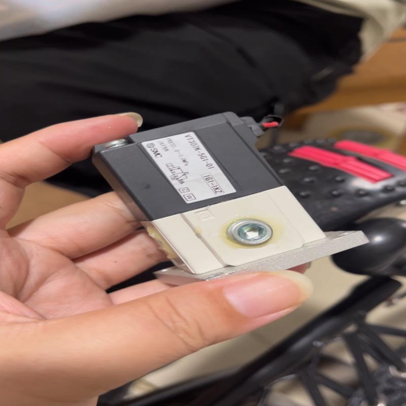 [议价]真空电磁阀VT307K-5G1-01，日本制造，D