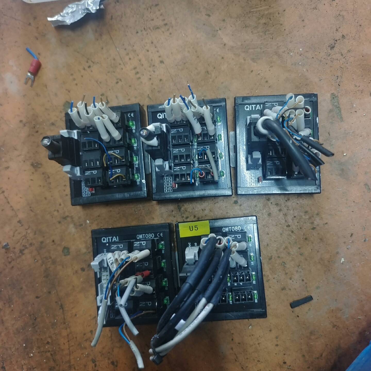 [议价]QITAI接线端子QMT080，24v，共12个，实物如