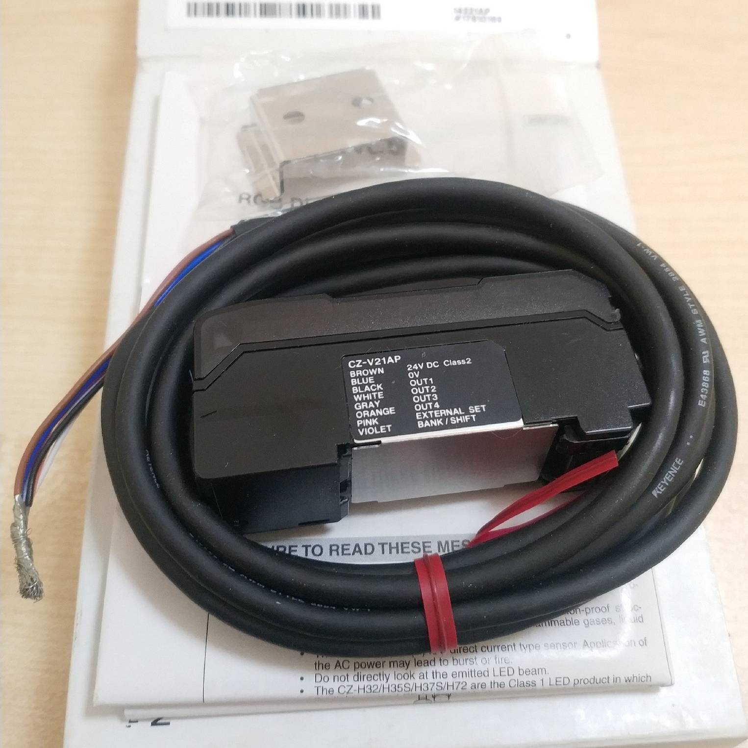[议价]基恩士传感器CZ-V21AP  全新正品  盒码一