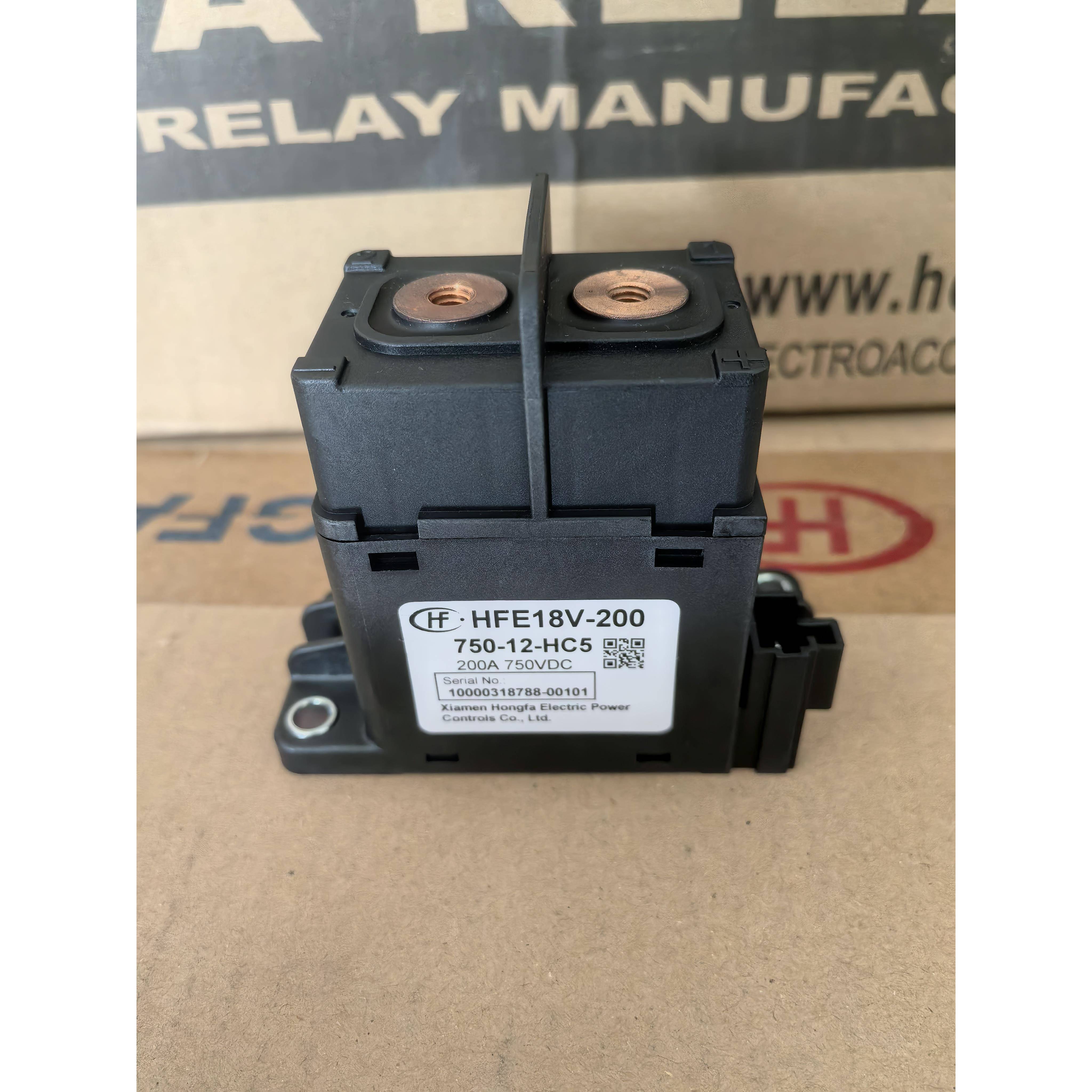 宏发高压直流接触器HFE18V-200-750-12-HC5 200A750V继电器