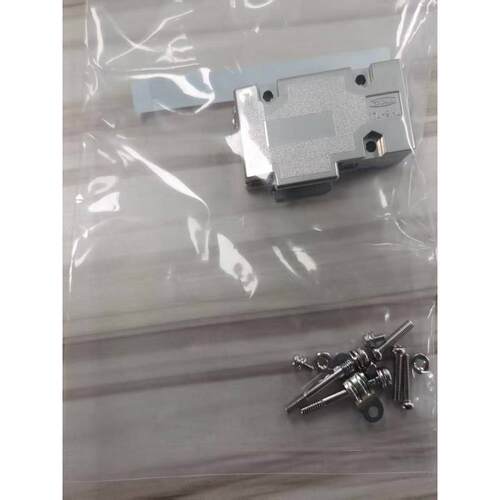 17JE-09LH-1B-CF DDK进口DB9斜出外壳 全新原装 未税实价