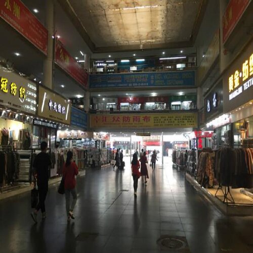 绍兴柯桥中国轻纺城代找布料面料找色H卡采购新款时尚女装剪版拿
