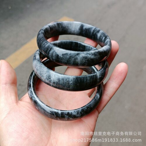 石英岩玉青花和田玉手镯黑白色海浪花玉镯青花黑色水墨手镯