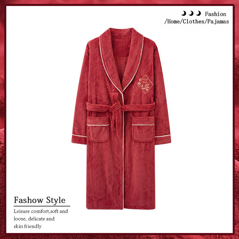 WINTER NEW FLANNEL NIGHTGOWN WOMENS THICKENED CORAL VELVET PAJAMAS AUTUMN AND WINTER BATHROBES MIDDLE-AGED PEOPLE FLEECE LOUNGEWEAR