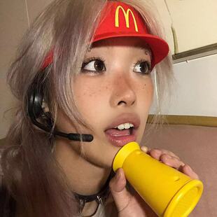 麦当劳工作帽员工对讲机店员遮阳帽开心乐园套餐麦门帽子狗狗帽子