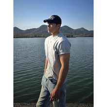 溜淘灰色美式正肩t恤男款夏季短款健身收袖口短袖穿搭小领口半袖
