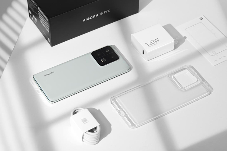 【顺丰包邮】小米13 12GB+512GB 百亿补贴 顺丰当天发怎么样,好用不?