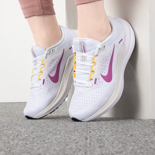 NIKE女子夏季 輕便緩震氣墊運動休閑跑步鞋 ?DV4023 103 公路跑鞋