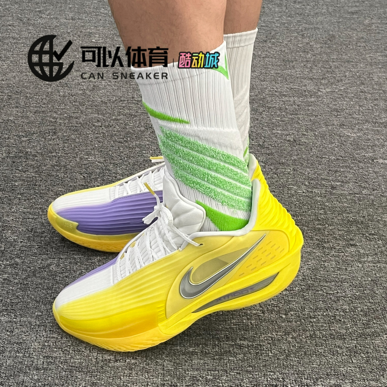 可以体育Nike Air Zoom G.T.Cut 3 Turbo低帮实战篮球鞋白黄紫色