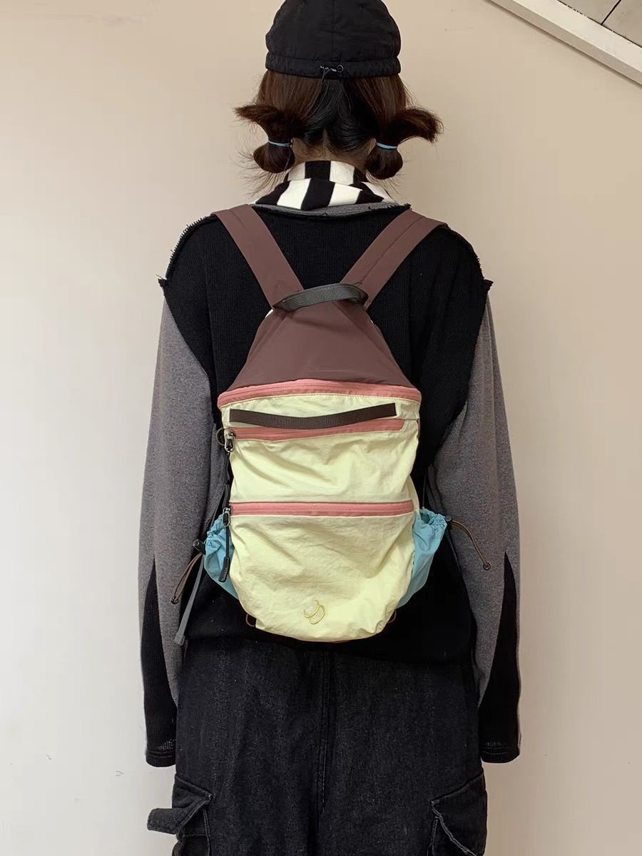 Mirenbu迷人布 小众设计感时尚潮户外拼色远足包 褶皱感材质背包
