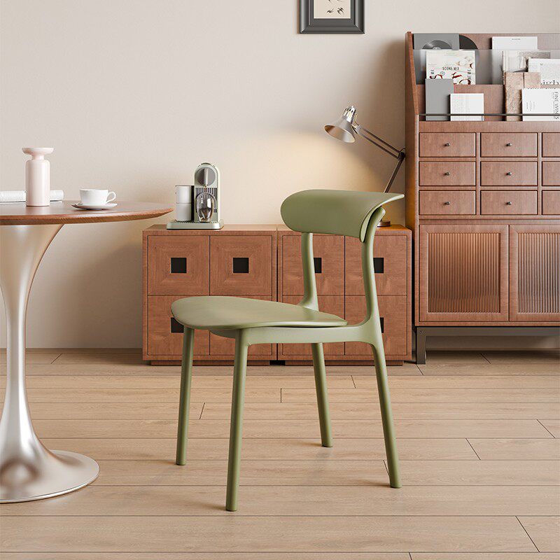 餐椅家用加厚塑料椅子可叠放久坐舒服北欧餐桌椅设计师创意靠背凳