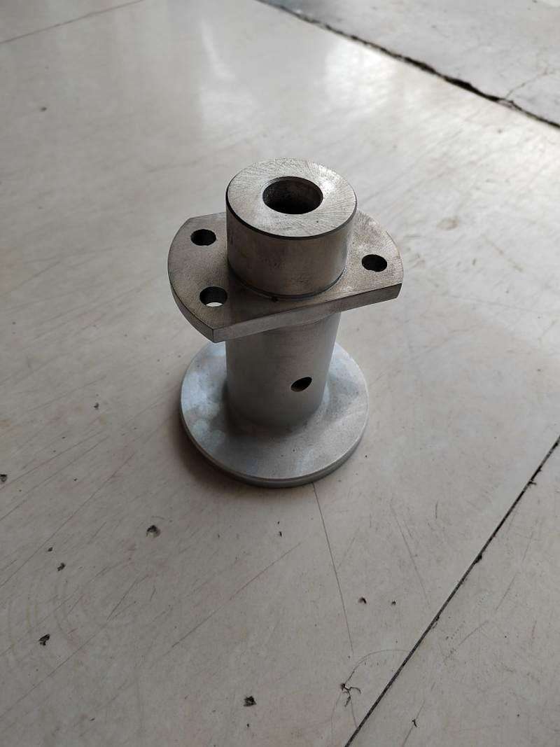 宝鸡机床数控配件  丝杠法兰  支座  CS6266B