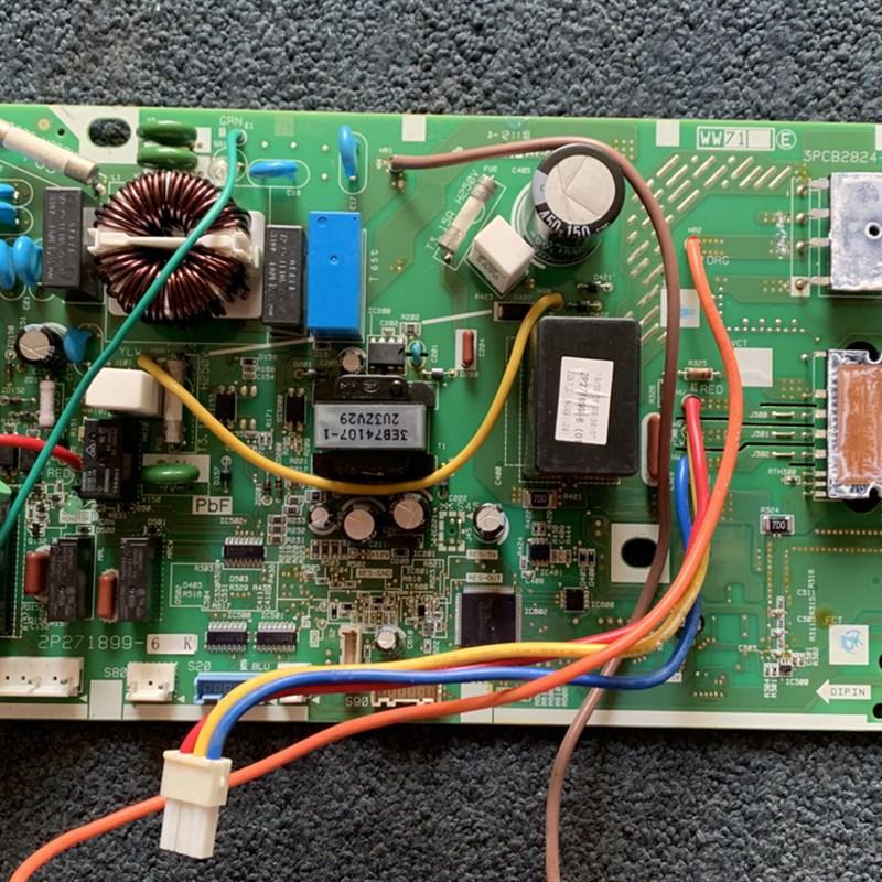 大金主板2P271899-1/-6 3PCB3151-71大金RXN425KC RXN435KC外机