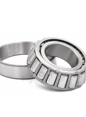 圆锥滚子轴承HR30202 30r203 30204 30205 30206 207JNSK进口