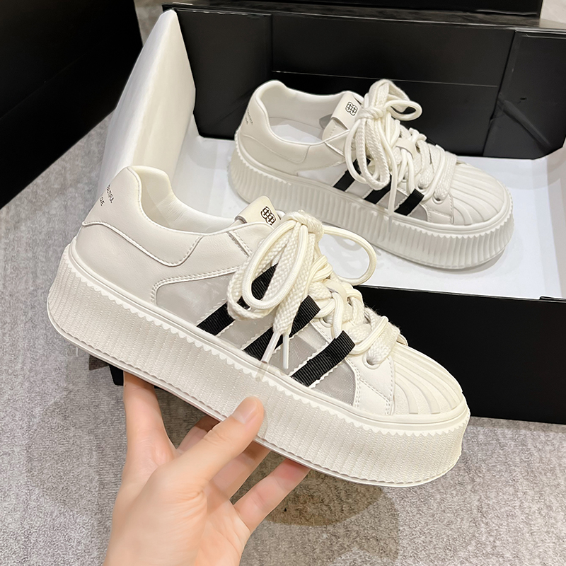 厚底贝壳头网面小白鞋女2025春季新款透气贝壳头轻便休闲增高板鞋