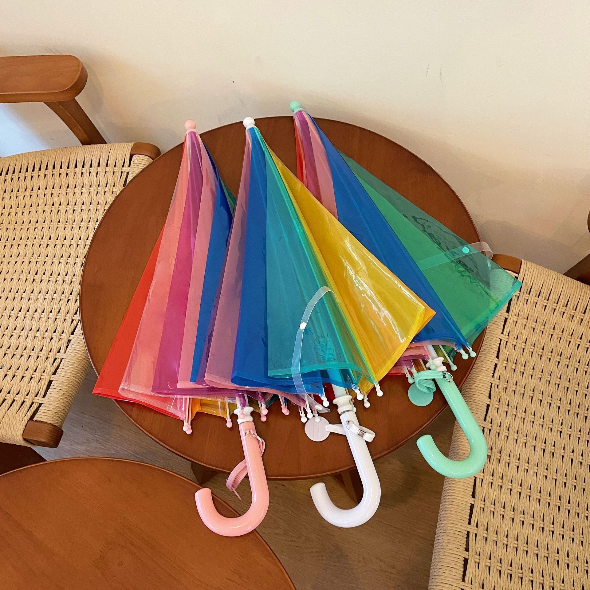 现货儿童雨伞超轻便宝宝彩虹雨伞幼儿园可爱小孩小学生男女童