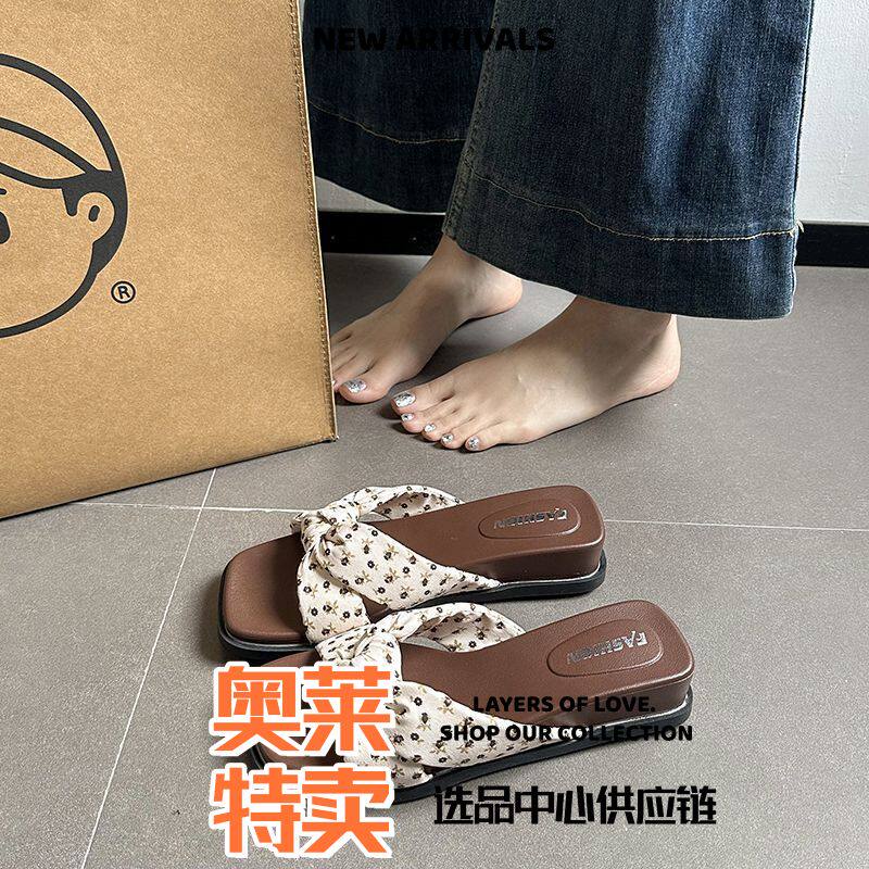 东莞运动鞋男款法式小碎花厚底鞋子女鞋新款配裙子拖鞋女夏外穿休
