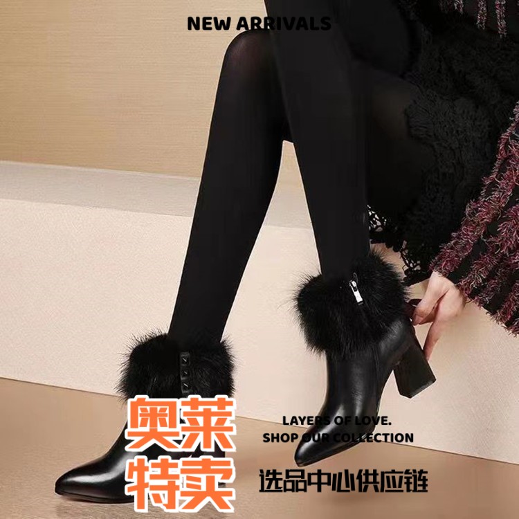 太仓运动鞋男秋冬加绒新款适中靴配裙子洋气舒适小短靴时尚粗跟高