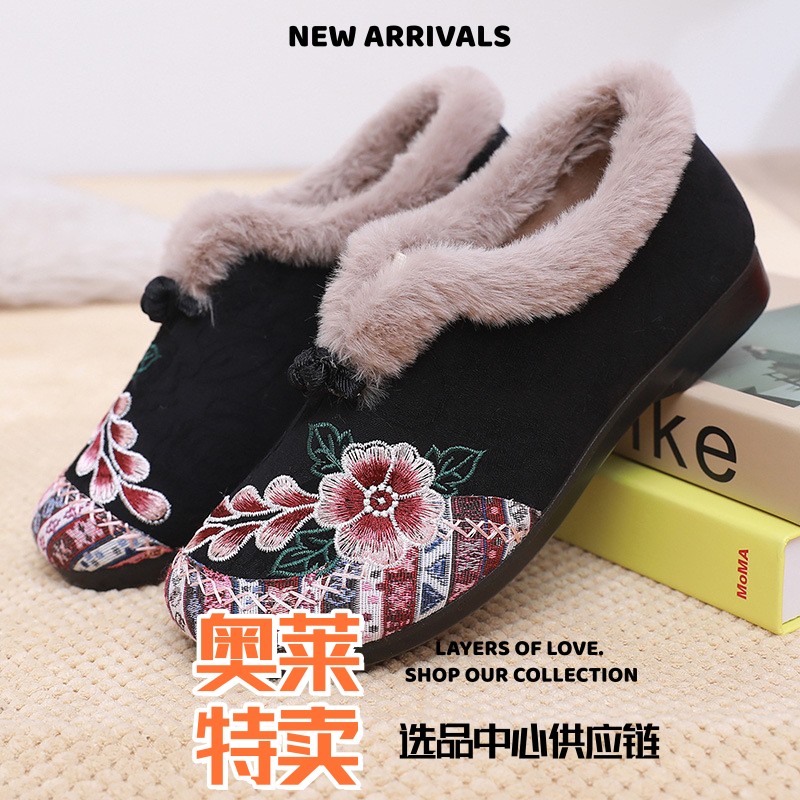 太仓运动鞋冬季新款棉鞋女加绒刺绣布鞋软底妈妈绣花鞋防滑保暖厚